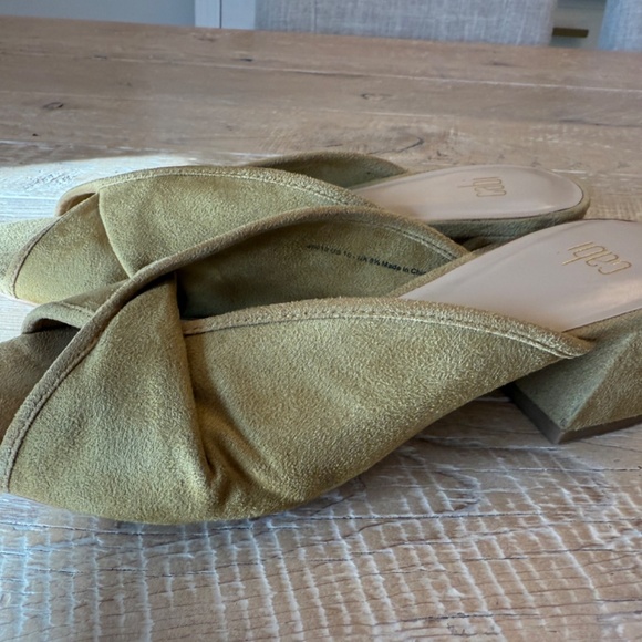 Cabi yellow heeled mules size 10 - Picture 5 of 8